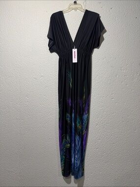 Black V-Neck Maxi Dress with Multicolor Feather Print. DR